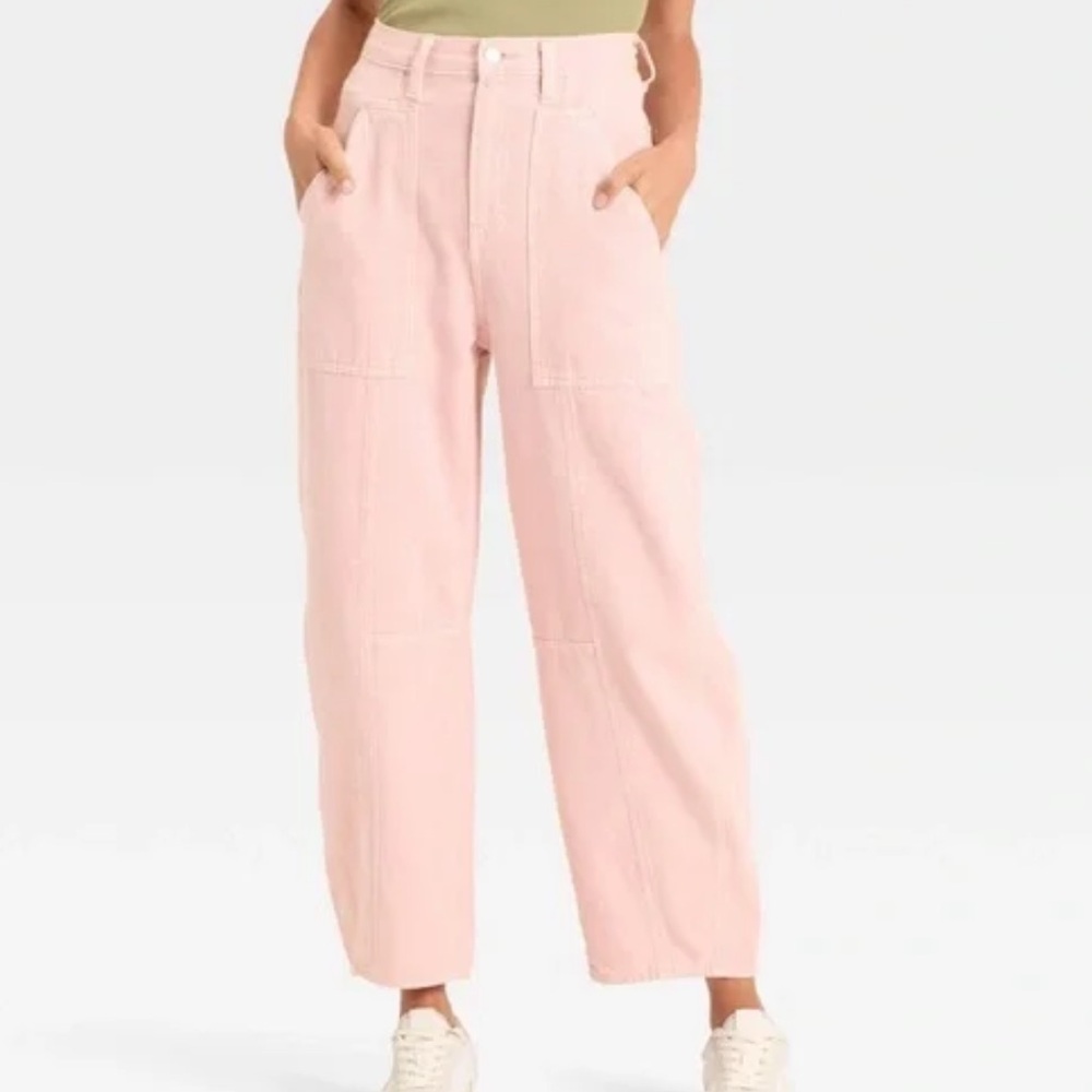 NWT Universal Thread Easy Barrel Jeans
